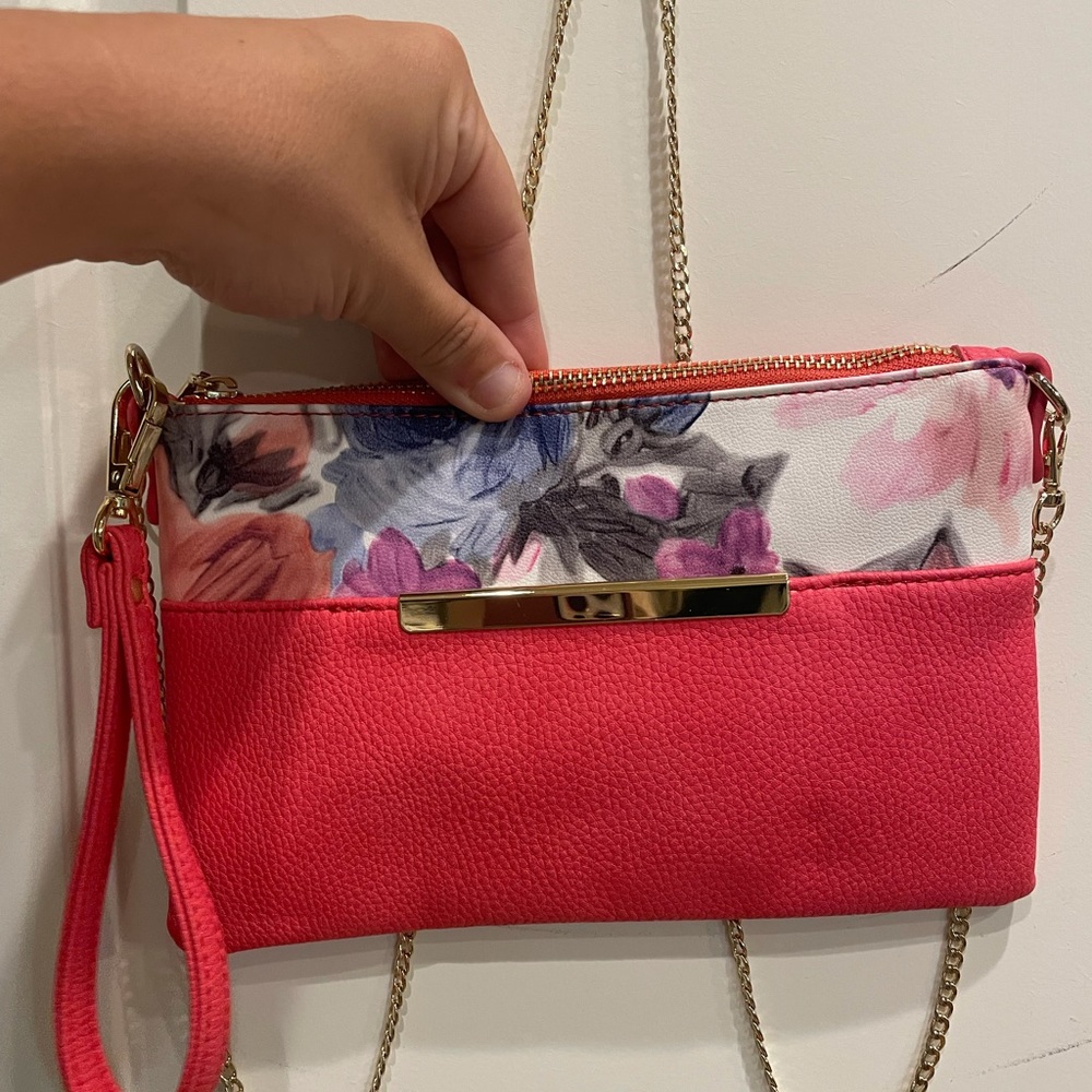 Pink purse
